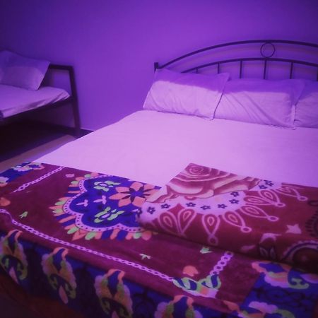 Shivlok Guest House اوجاين المظهر الخارجي الصورة