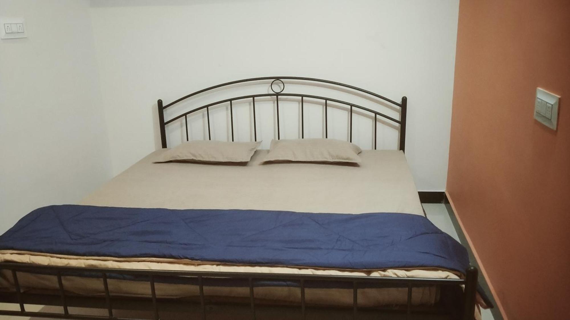 Shivlok Guest House اوجاين المظهر الخارجي الصورة
